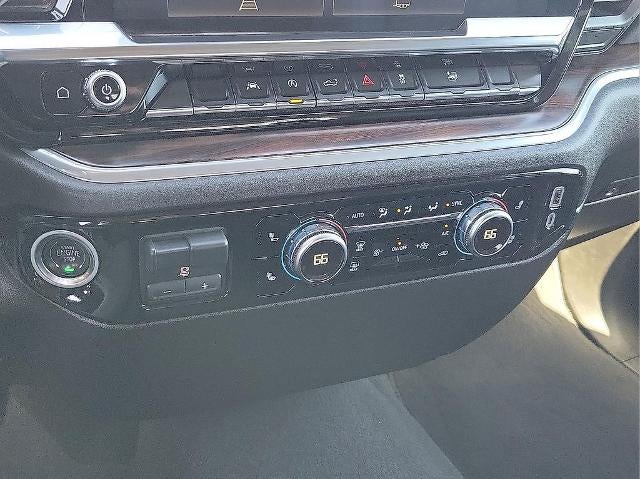 2025 GMC Sierra 1500 Crew Cab Short Box 4-Wheel Drive SLT