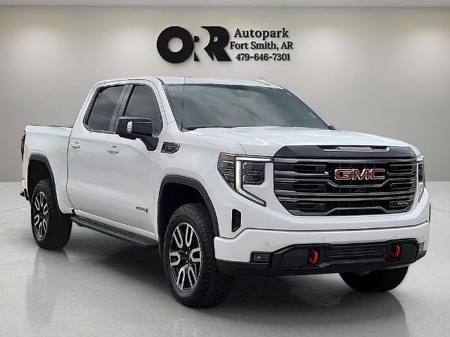 2025 GMC Sierra 1500 Crew Cab Short Box 4-Wheel Drive AT4