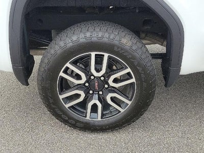 2025 GMC Sierra 1500 Crew Cab Short Box 4-Wheel Drive AT4