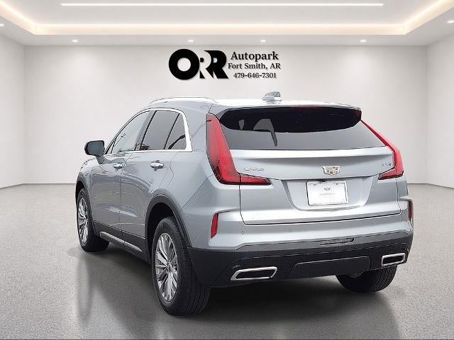 2025 Cadillac XT4 FWD 4dr Premium Luxury