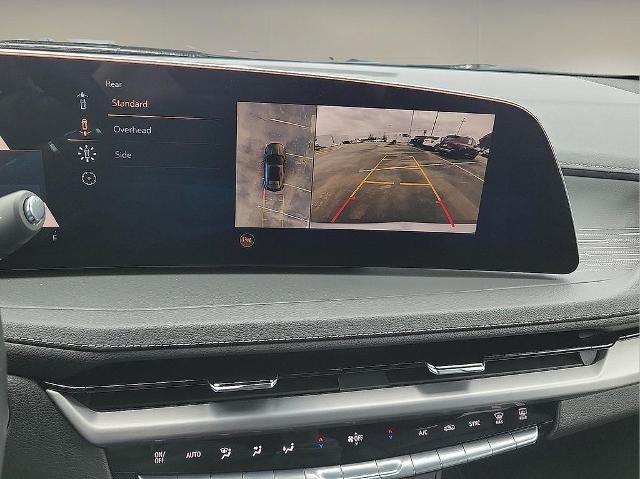 2025 Cadillac XT4 FWD 4dr Premium Luxury