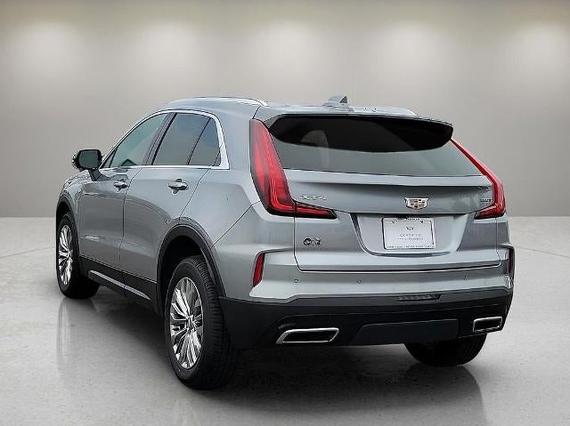 2025 Cadillac XT4 FWD 4dr Premium Luxury