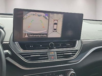 2023 Nissan Altima 2.0 SR Sedan