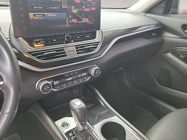 2023 Nissan Altima 2.0 SR Sedan