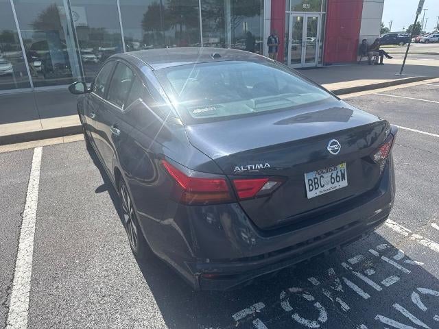 2021 Nissan Altima 2.5 SV Sedan