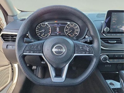 2024 Nissan Altima 2.5 SV Sedan