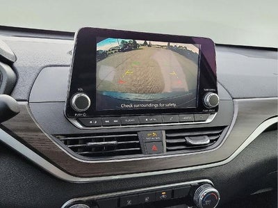 2024 Nissan Altima 2.5 SV Sedan