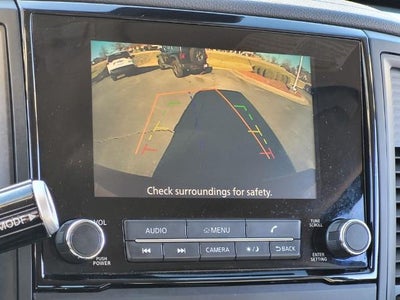 2024 Nissan Titan 4x4 Crew Cab SV