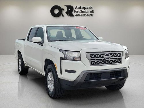 2024 Nissan Frontier Crew Cab 4x2 SV
