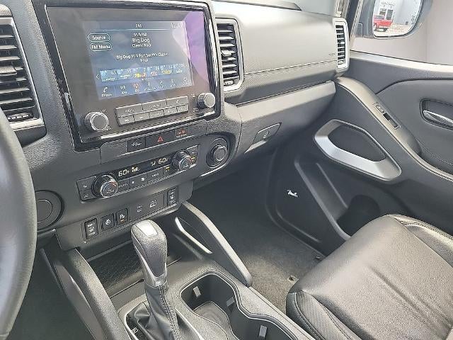 2024 Nissan Frontier Crew Cab 4x2 SL