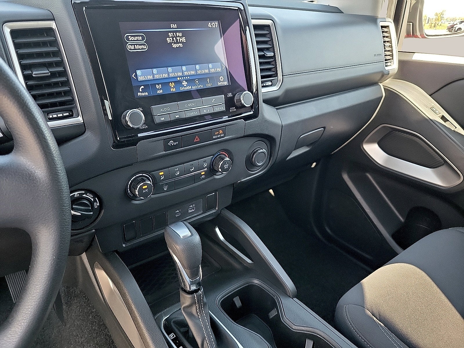 2023 Nissan Frontier Crew Cab 4x4 SV Auto *Ltd Avail*
