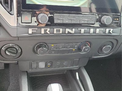 2025 Nissan Frontier Crew Cab 4x4 SV