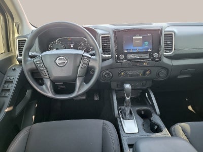 2024 Nissan Frontier Crew Cab 4x4 SV