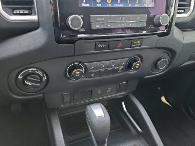 2024 Nissan Frontier Crew Cab 4x4 SV