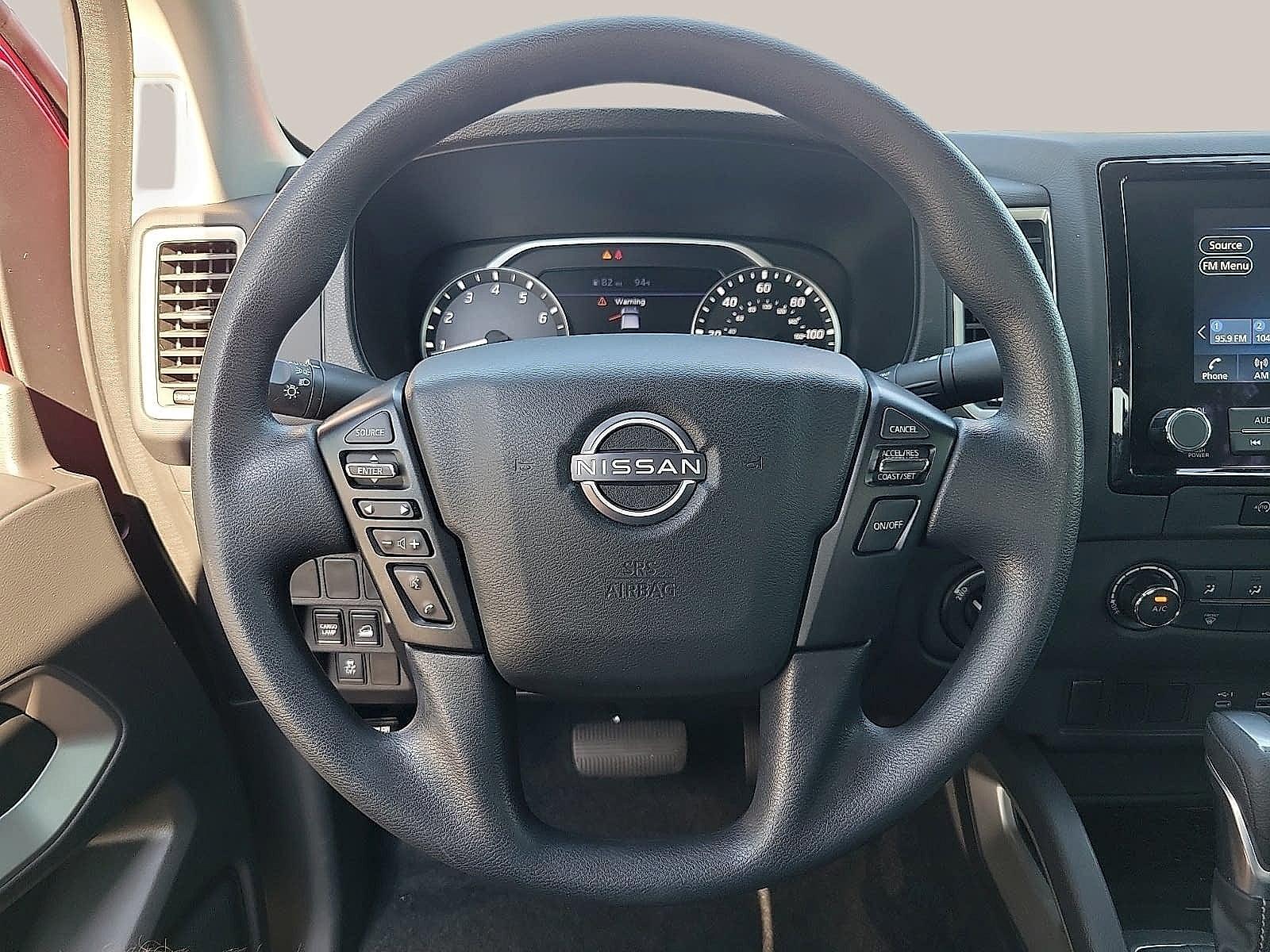 2024 Nissan Frontier Crew Cab 4x4 SV