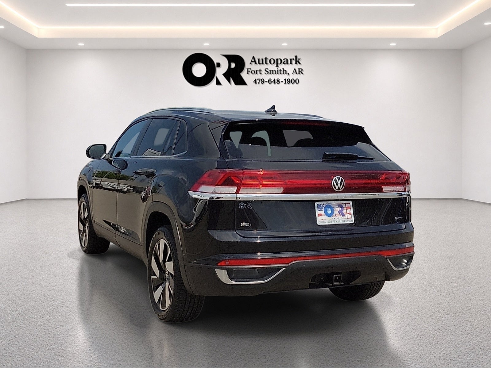 2025 Volkswagen Atlas Cross Sport 2.0T SE w/Technology 4MOTION