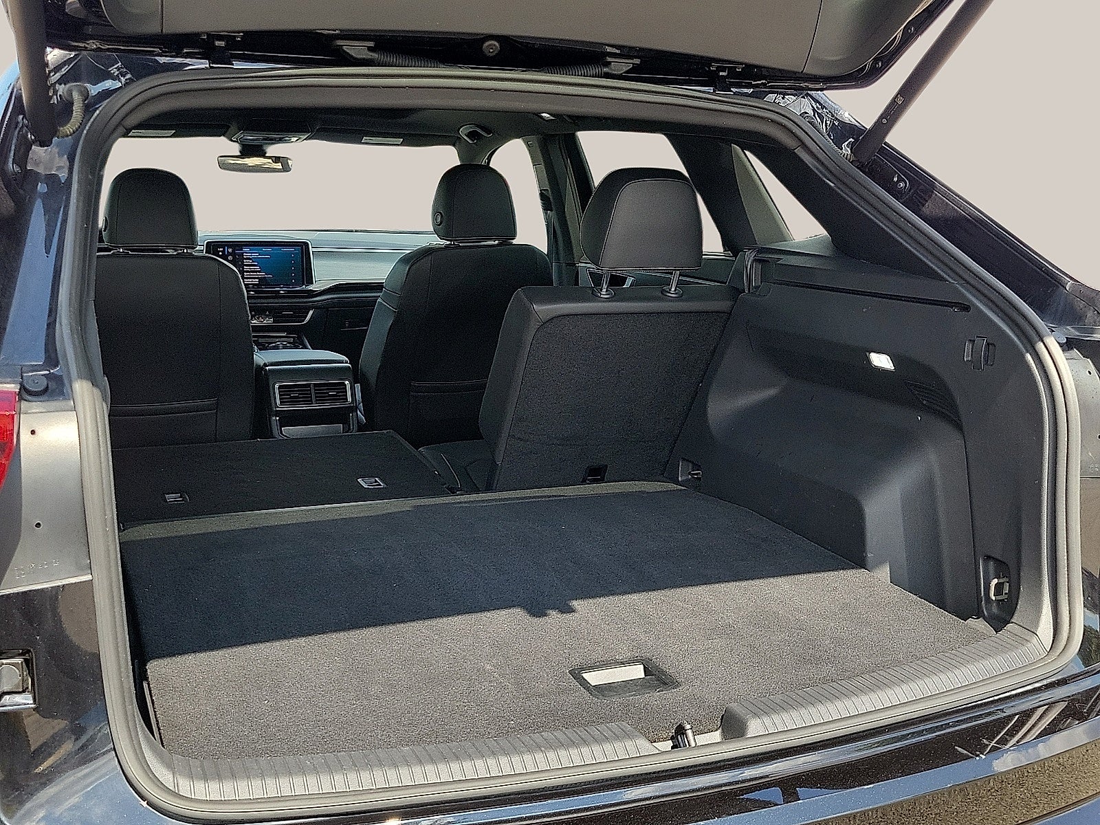 2025 Volkswagen Atlas Cross Sport 2.0T SE w/Technology 4MOTION