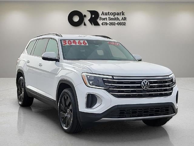2024 Volkswagen Atlas 2.0T SE w/Technology FWD