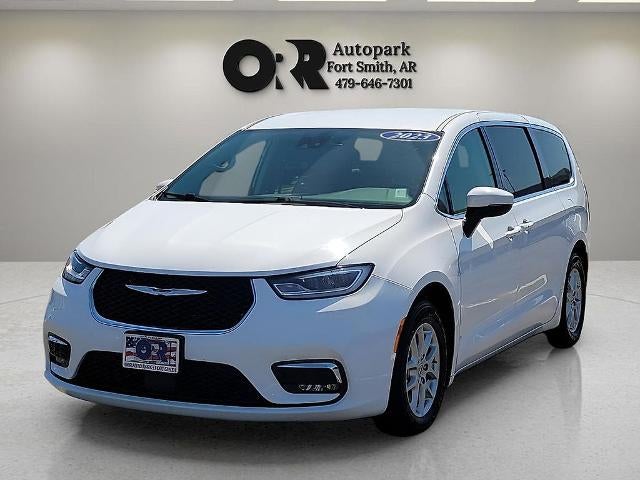 2023 Chrysler Pacifica Touring L FWD