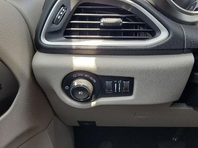 2023 Chrysler Pacifica Touring L FWD