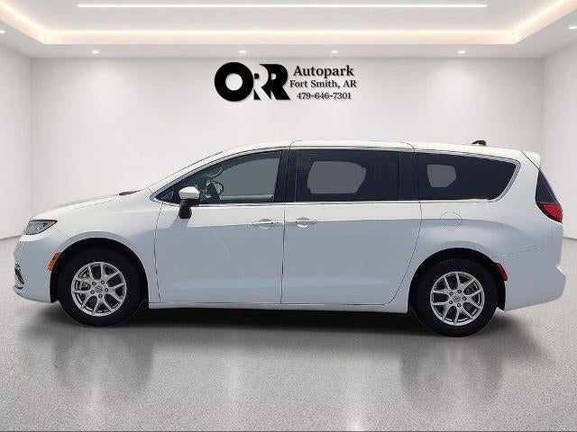 2023 Chrysler Pacifica Touring L FWD