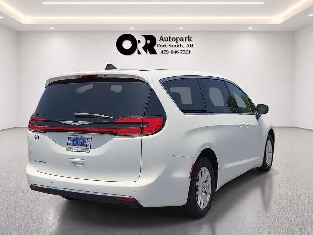 2023 Chrysler Pacifica Touring L FWD