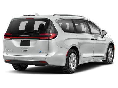 2022 Chrysler Pacifica Hybrid Touring L FWD