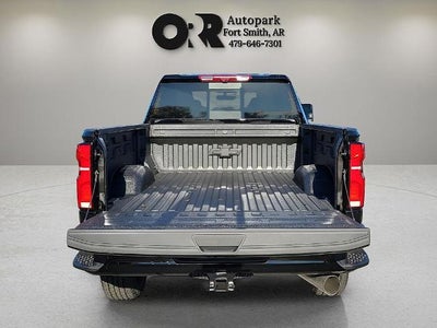 2025 Chevrolet Silverado 2500 HD Crew Cab Standard Box 4-Wheel Drive High Country