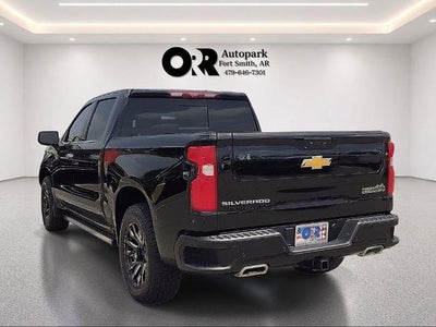2022 Chevrolet Silverado 1500 Crew Cab Short Box 4-Wheel Drive High Country