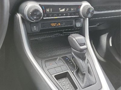 2022 Toyota RAV4 XLE Premium FWD (Natl)