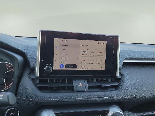 2025 Toyota RAV4 XLE FWD (GS)