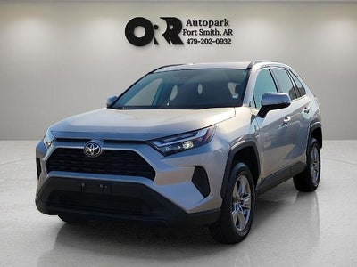 2025 Toyota RAV4 XLE FWD (GS)