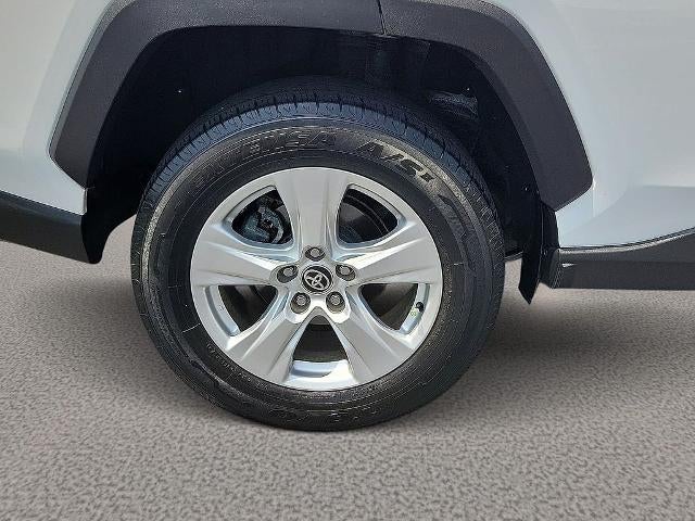 2021 Toyota RAV4 XLE FWD (GS)