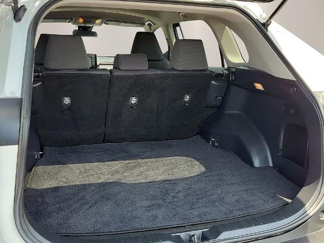 2021 Toyota RAV4 XLE FWD (GS)