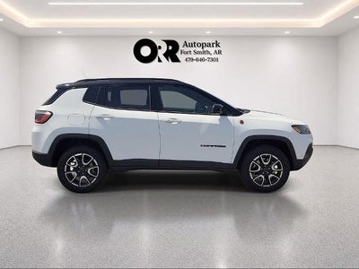 2025 Jeep Compass Trailhawk 4x4