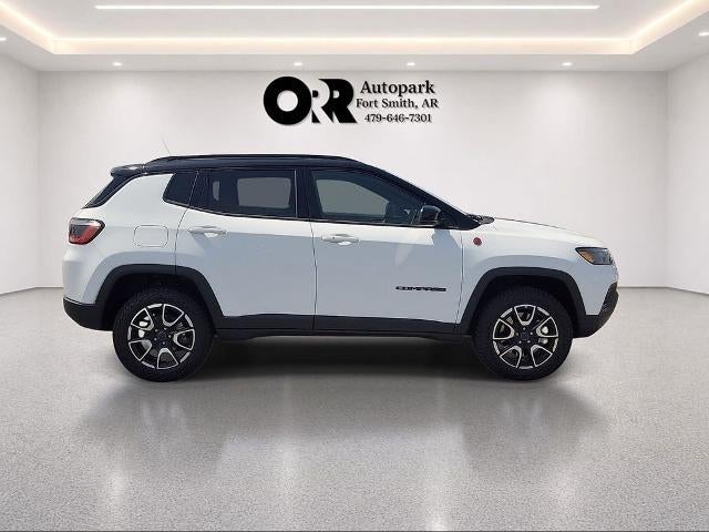2025 Jeep Compass Trailhawk 4x4