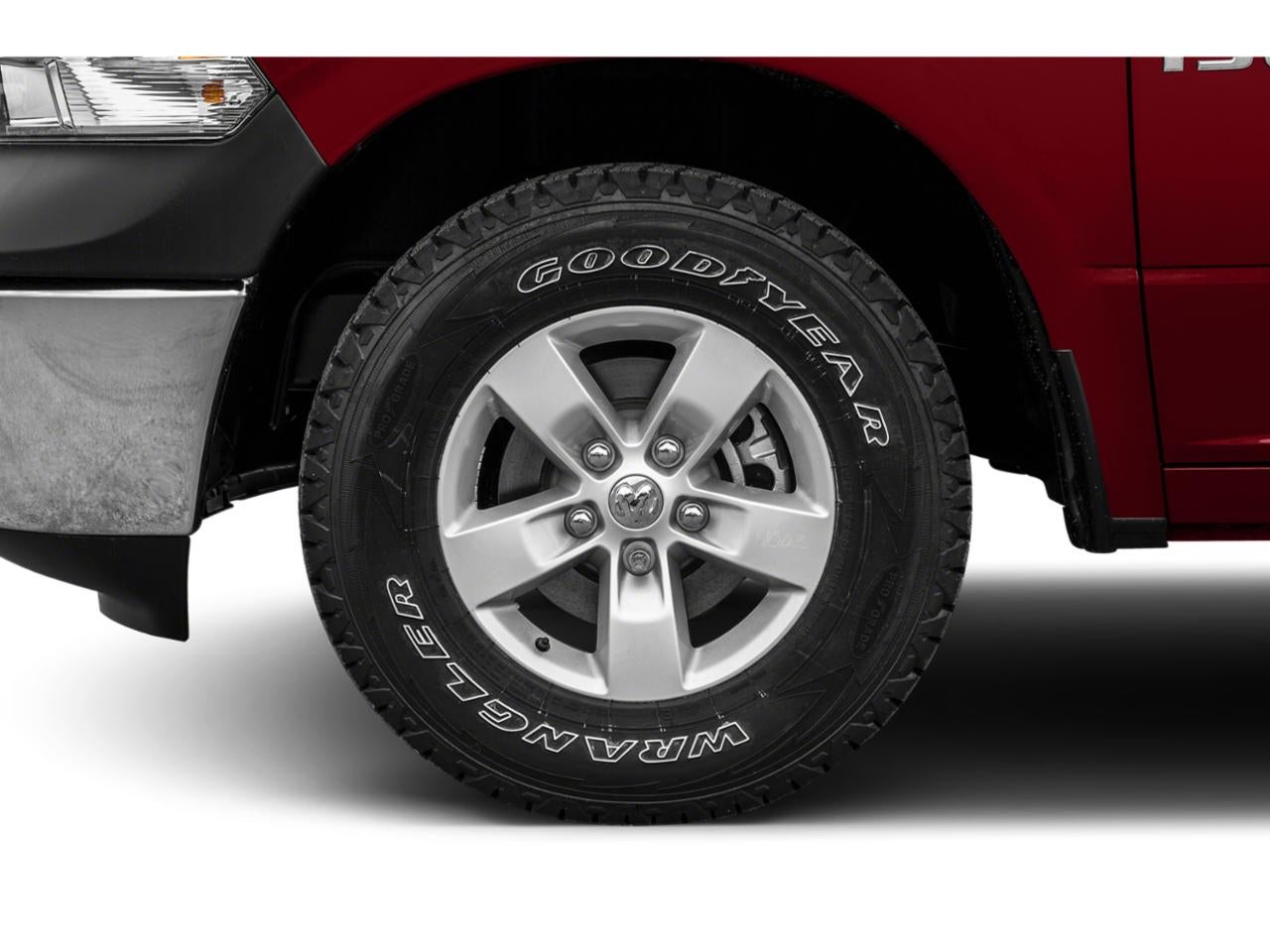 2015 RAM 1500 2WD Regular Cab 6.4 Ft Box Express