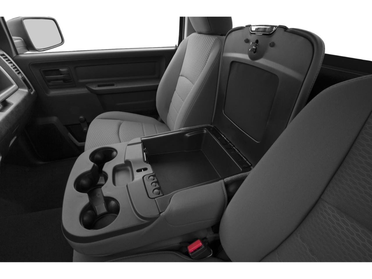 2015 RAM 1500 2WD Regular Cab 6.4 Ft Box Express