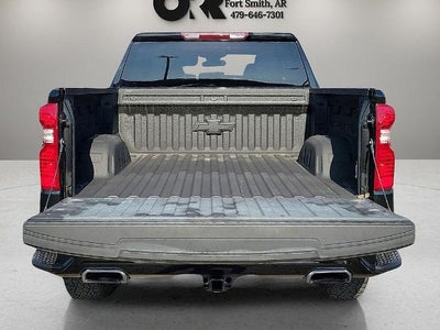 2022 Chevrolet Silverado 1500 Crew Cab Short Box 4-Wheel Drive Custom Trail Boss