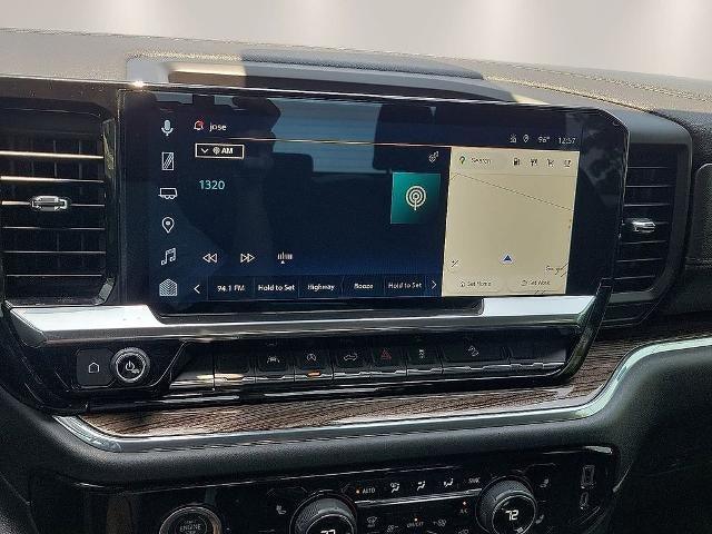 2022 Chevrolet Silverado 1500 Crew Cab Short Box 4-Wheel Drive RST