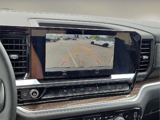 2025 Chevrolet Silverado 1500 Crew Cab Short Box 4-Wheel Drive LT Trail Boss