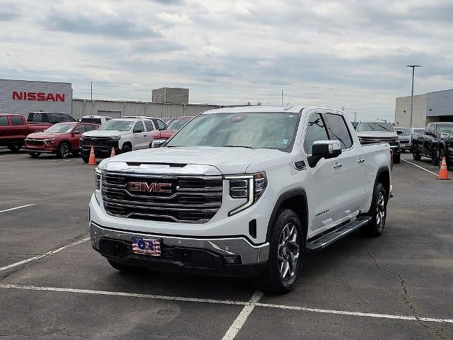 2022 GMC Sierra 1500 Crew Cab Short Box 4-Wheel Drive SLT