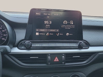 2024 Kia Forte LXS IVT