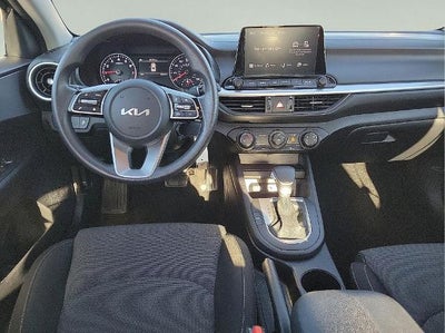 2024 Kia Forte LXS IVT