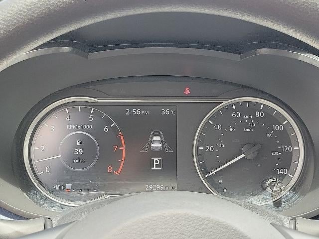 2025 Nissan Versa SV CVT