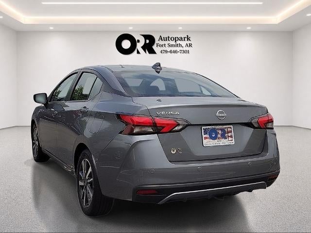 2025 Nissan Versa SV CVT