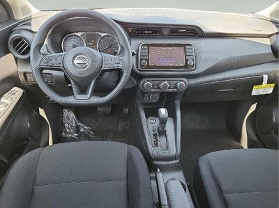 2025 Nissan Kicks Play S FWD