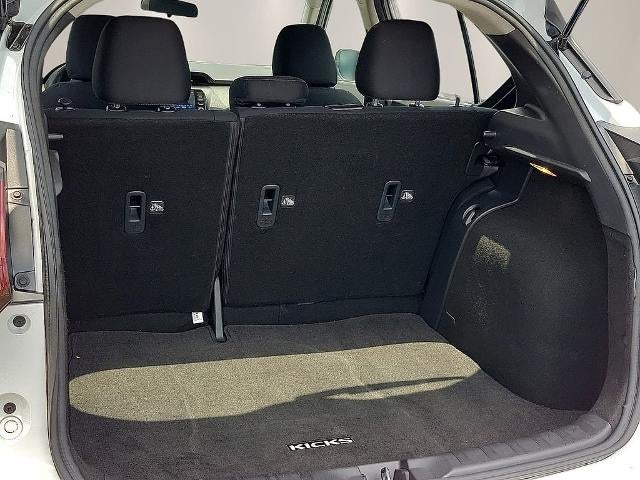 2023 Nissan Kicks SV FWD