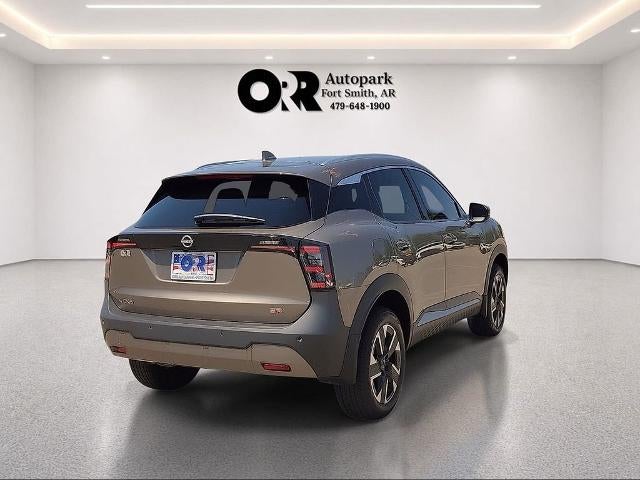 2025 Nissan Kicks SR FWD