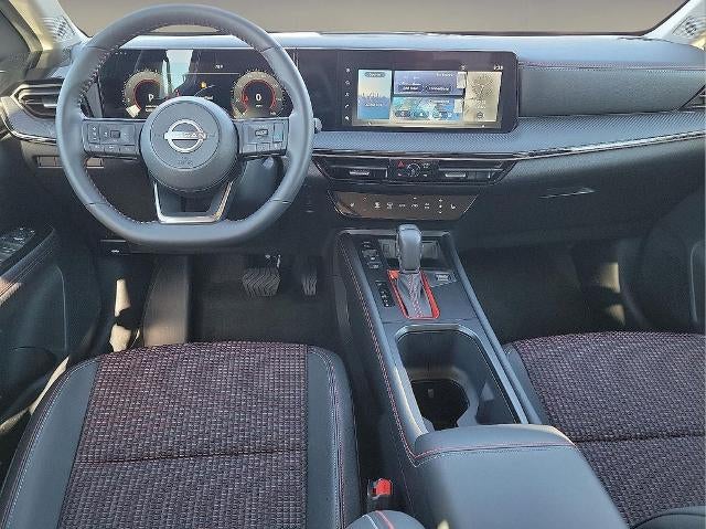 2025 Nissan Kicks SR AWD